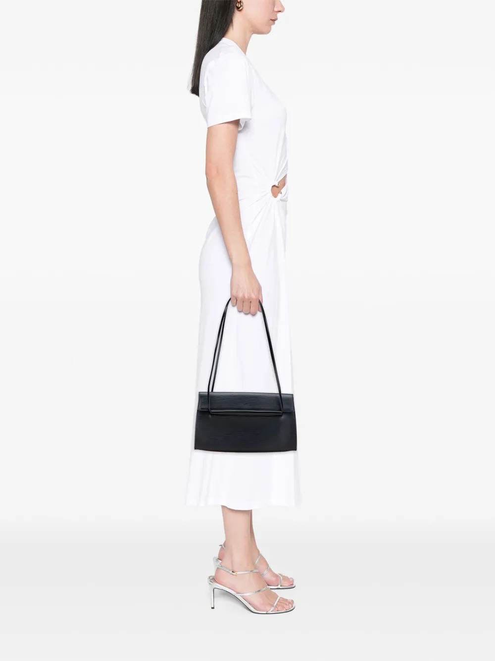 Louis Vuitton Pre-Owned 2004 Epi Dinard shoulder bag | Pre-Owned | Image 2
