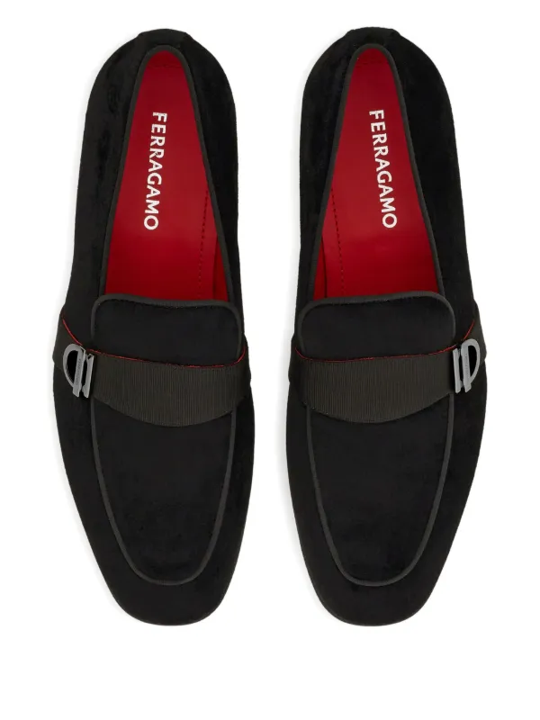 Ferragamo ガンチーニ ベルベットローファー | ブラック | FARFETCH JP