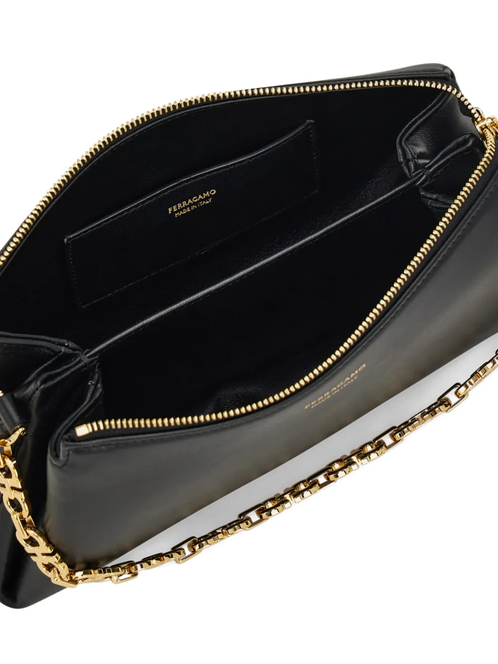 Ferragamo Embossed Logo Chain Strap Mini Bag In Black