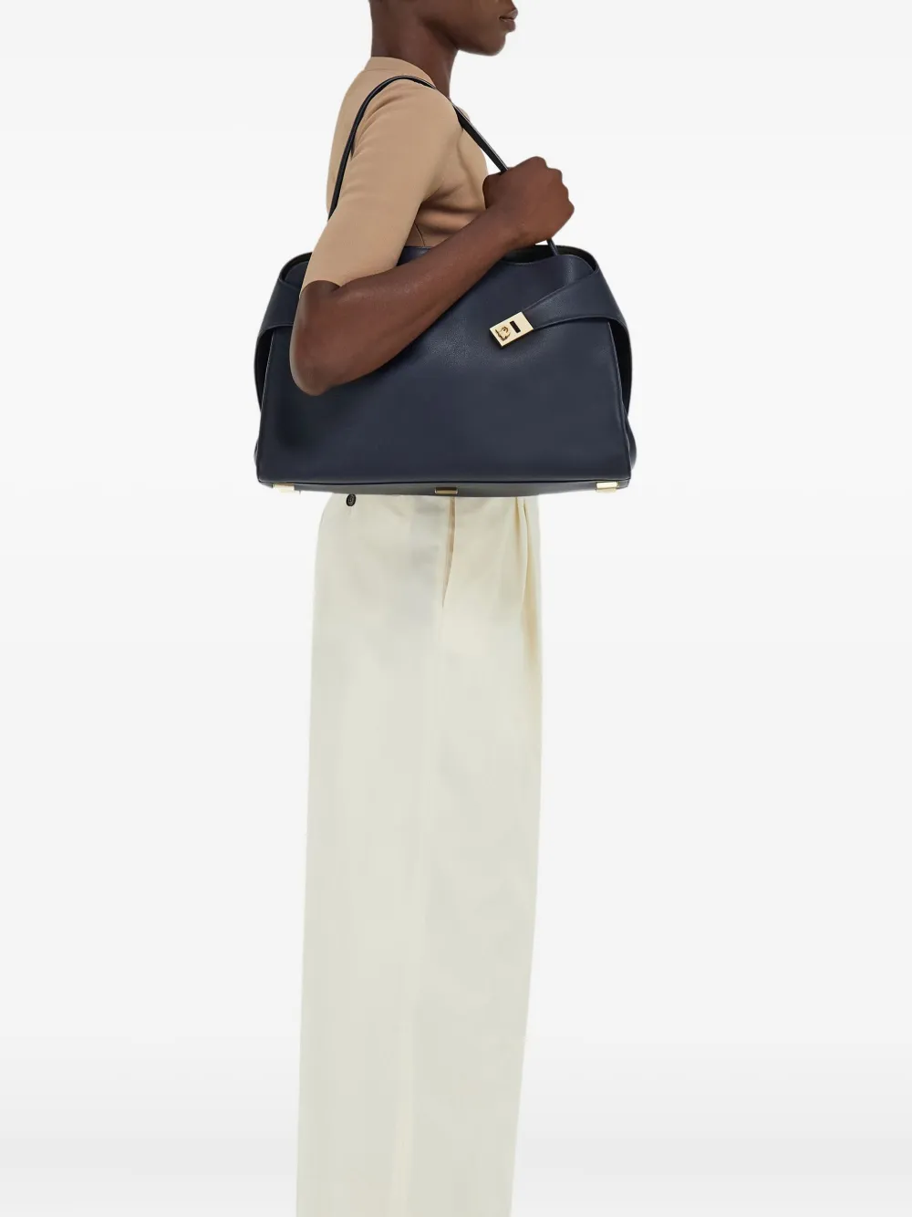 Ferragamo Large Hug Leather Shoulder Bag In Blue