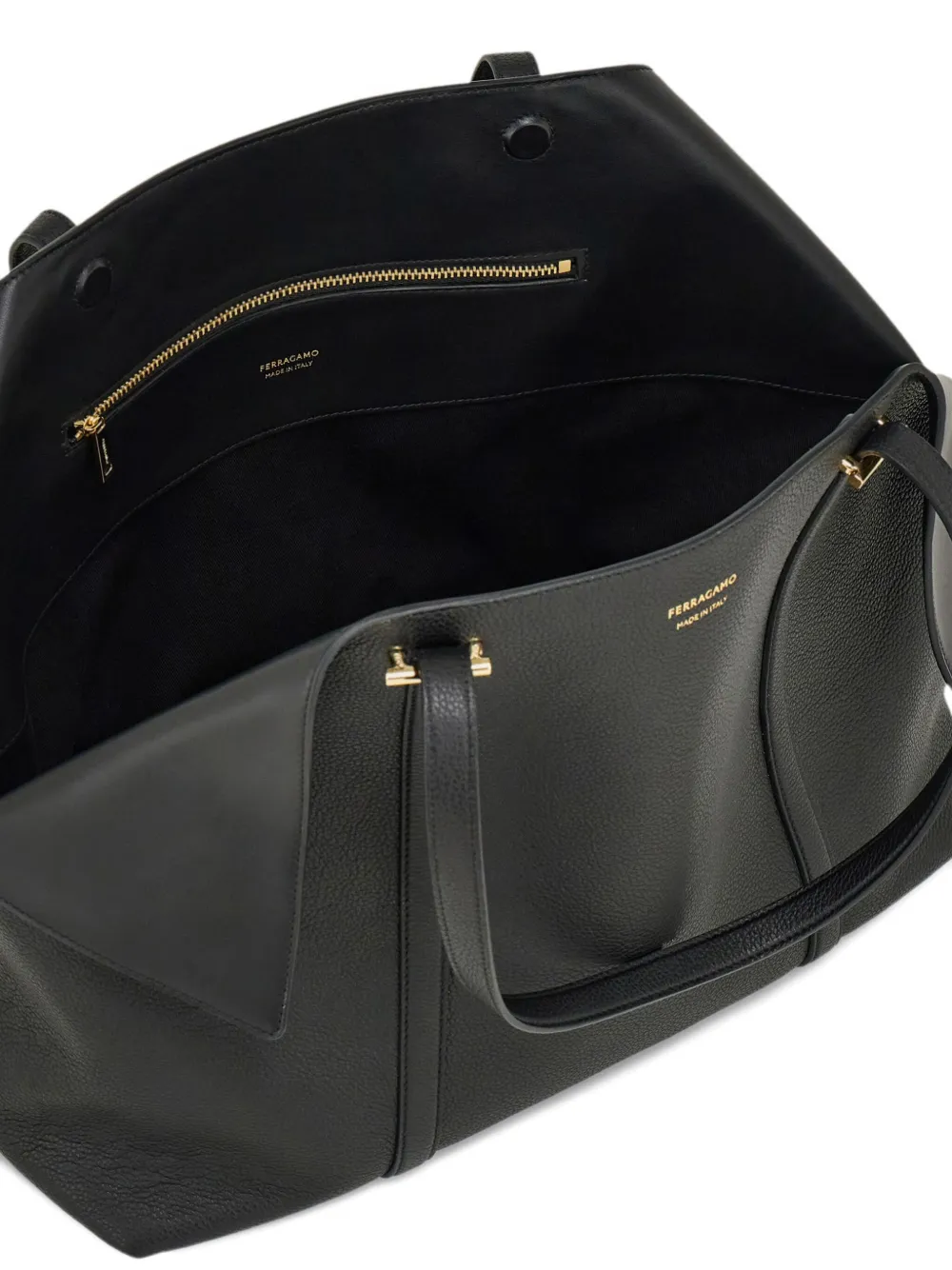 Ferragamo Large Folded-sides Tote Bag In Black