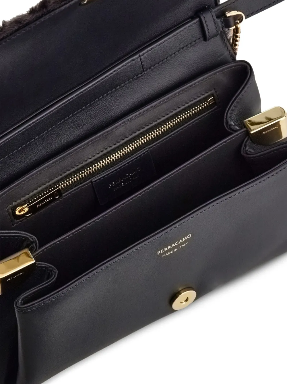 Ferragamo Kleine lammy clutch Zwart