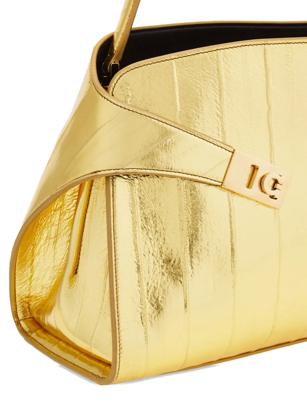 Ferragamo Medium Hug Soft Shoulder Bag In Gold