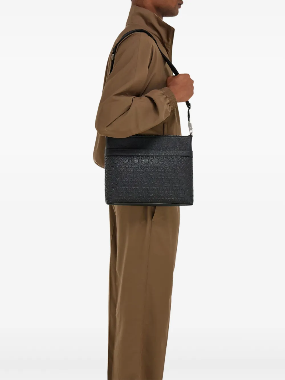 Ferragamo Gancini messengertas met patroon Zwart