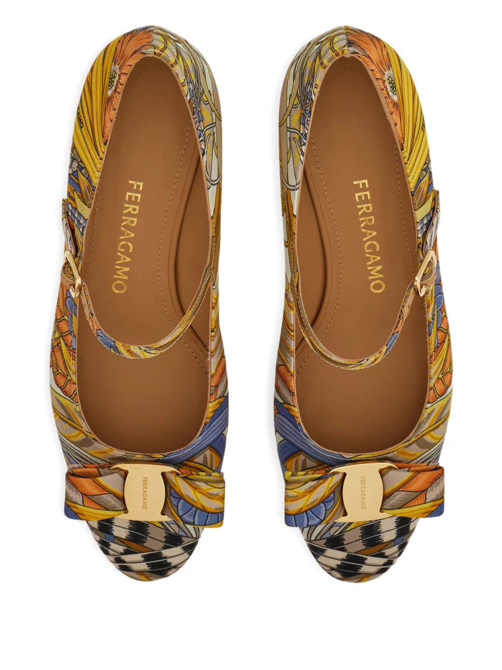 Ferragamo 30mm pumps verfraaid met strik Geel