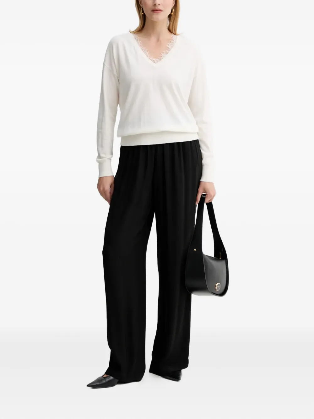 BOSS suéter con detalle de encaje y cuello en V | Suéteres | Image 2