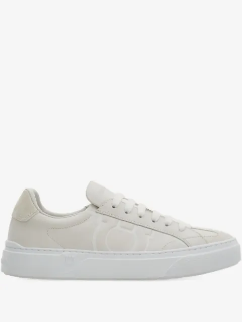 Ferragamo tenis de gamuza Gancini