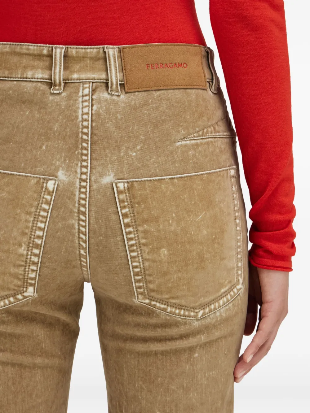 Ferragamo Gesmockte broek met vijf zakken Bruin