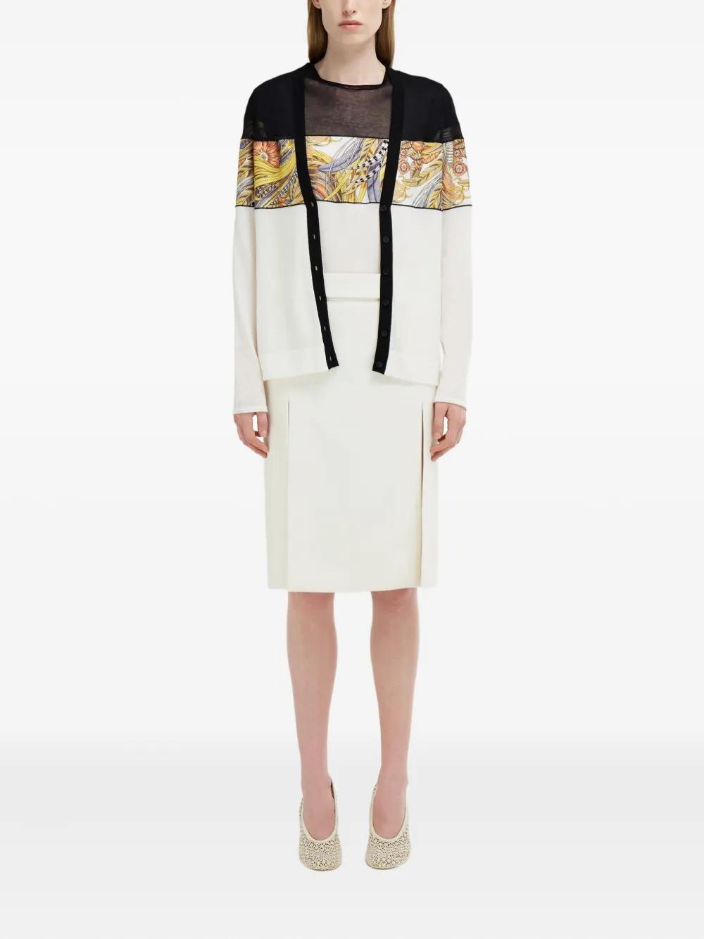 Ferragamo Cardigan Mit V-ausschnitt In White