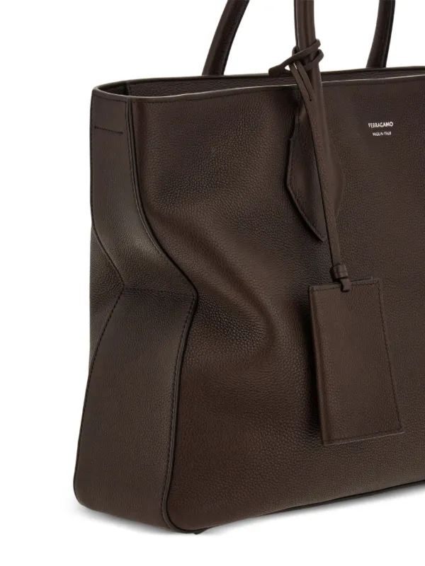 フェラガモ　ブラウントートバッグ Ferragamo ロゴ トートバッグ | ブラウン | FARFETCH JP