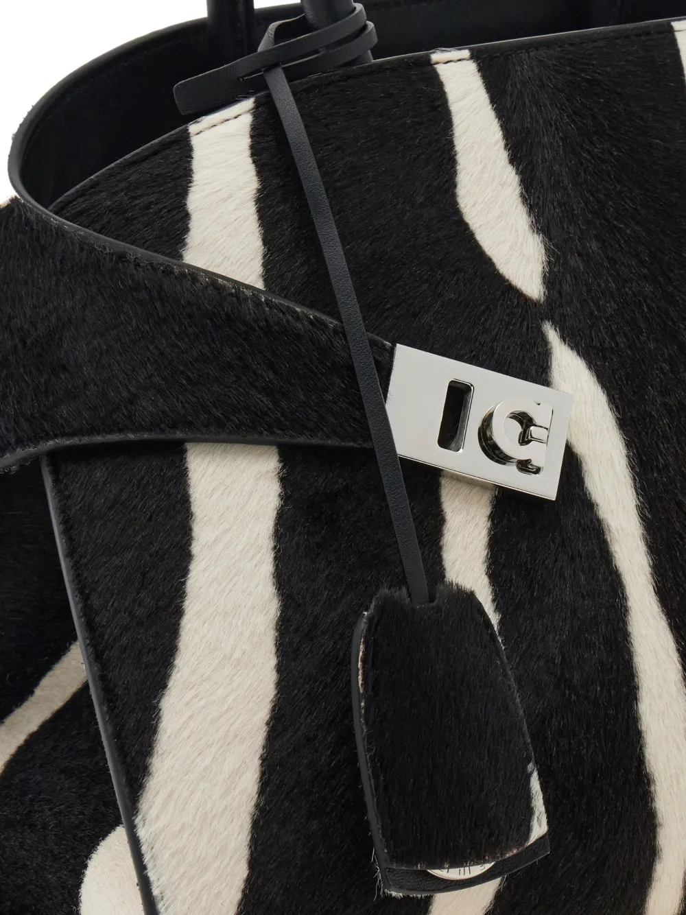 Ferragamo Shopper met zebraprint en gesp Zwart