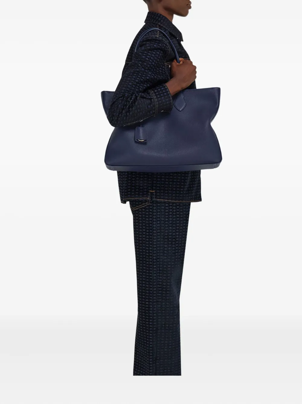 Ferragamo Large Star-shaped Top-zip Tote Bag In Blue