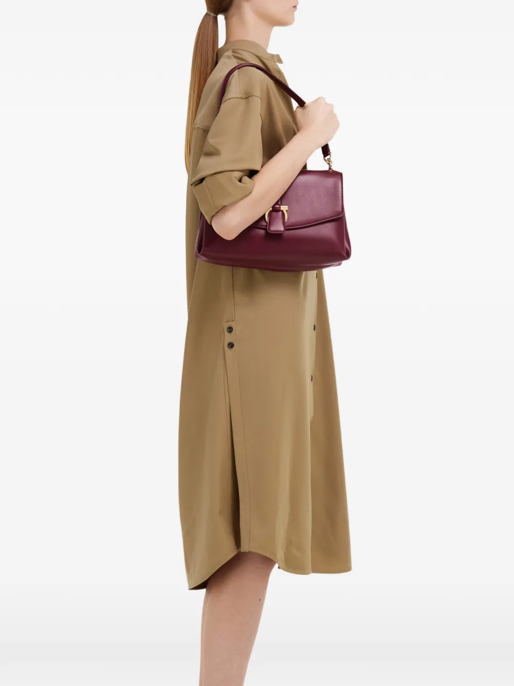  Ferragamo Small Front-flap Sholder Bag - Red 