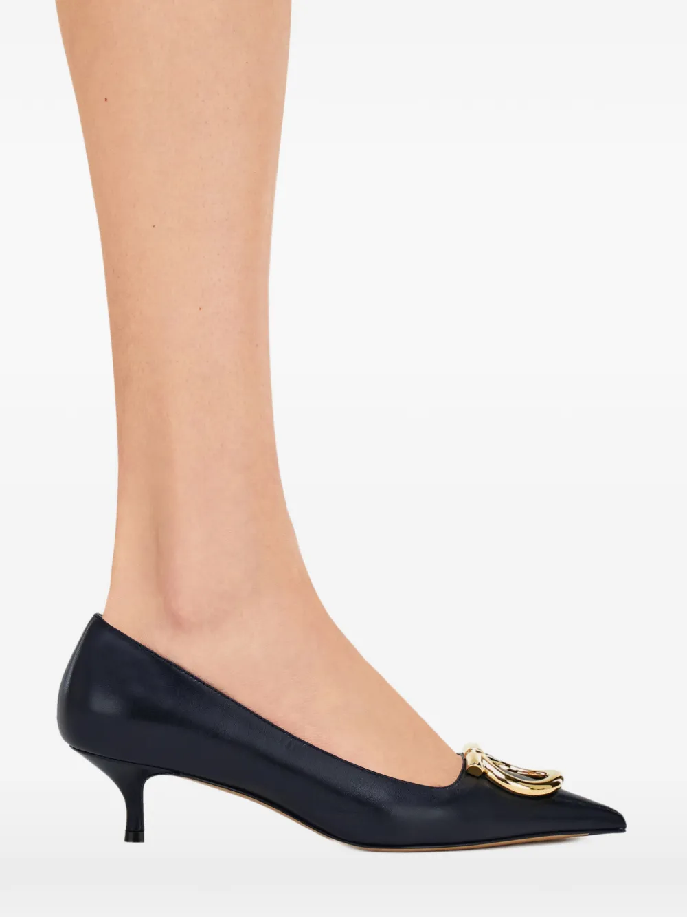 Ferragamo 40 mm Gancini pumps met puntige neus Zwart
