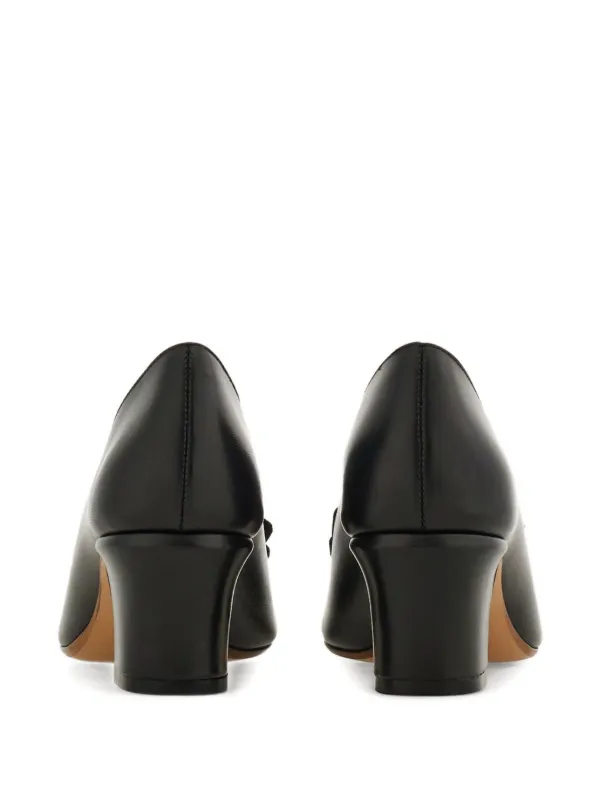 Ferragamo ヴァラリボン パンプス | ブラック | FARFETCH JP