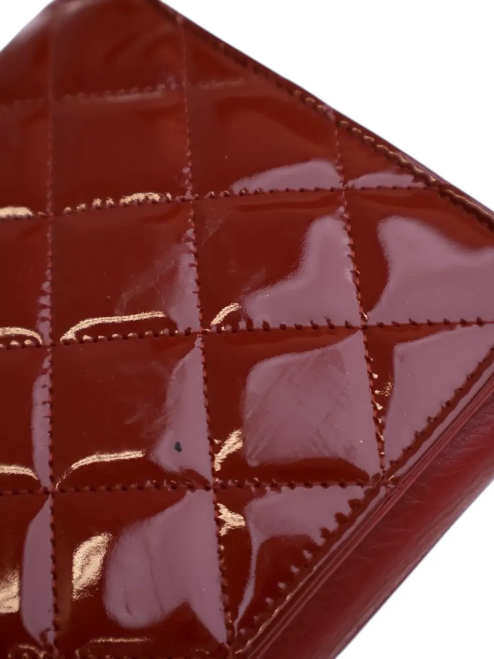 CHANEL Pre-Owned 2011 Quilted Patent Brilliant Wallet On Chain crossbody bag | Pre-Owned | Image 2
