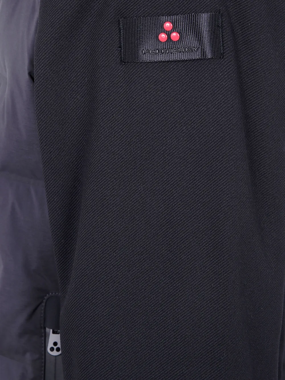 Peuterey Jack met capuchon en vlakken Zwart