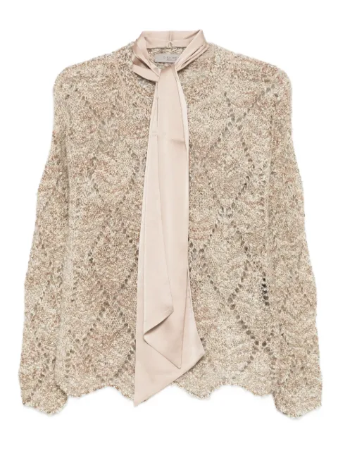D.Exterior tie-neck openwork sweater