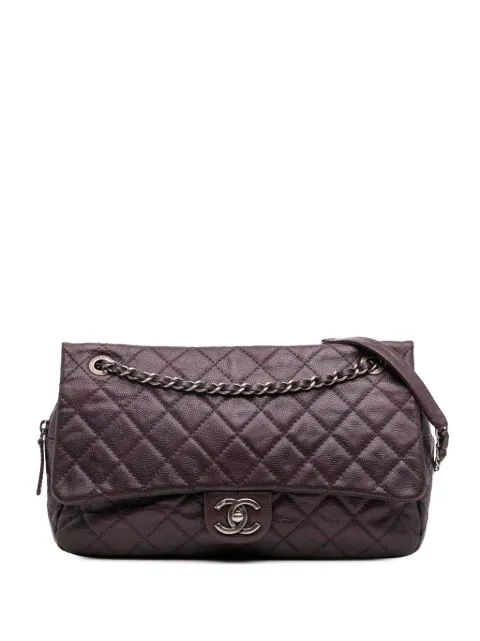 CHANEL Pre-Owned 2012 Jumbo Quilted Iridescent Caviar Easy Flap shoulder bag