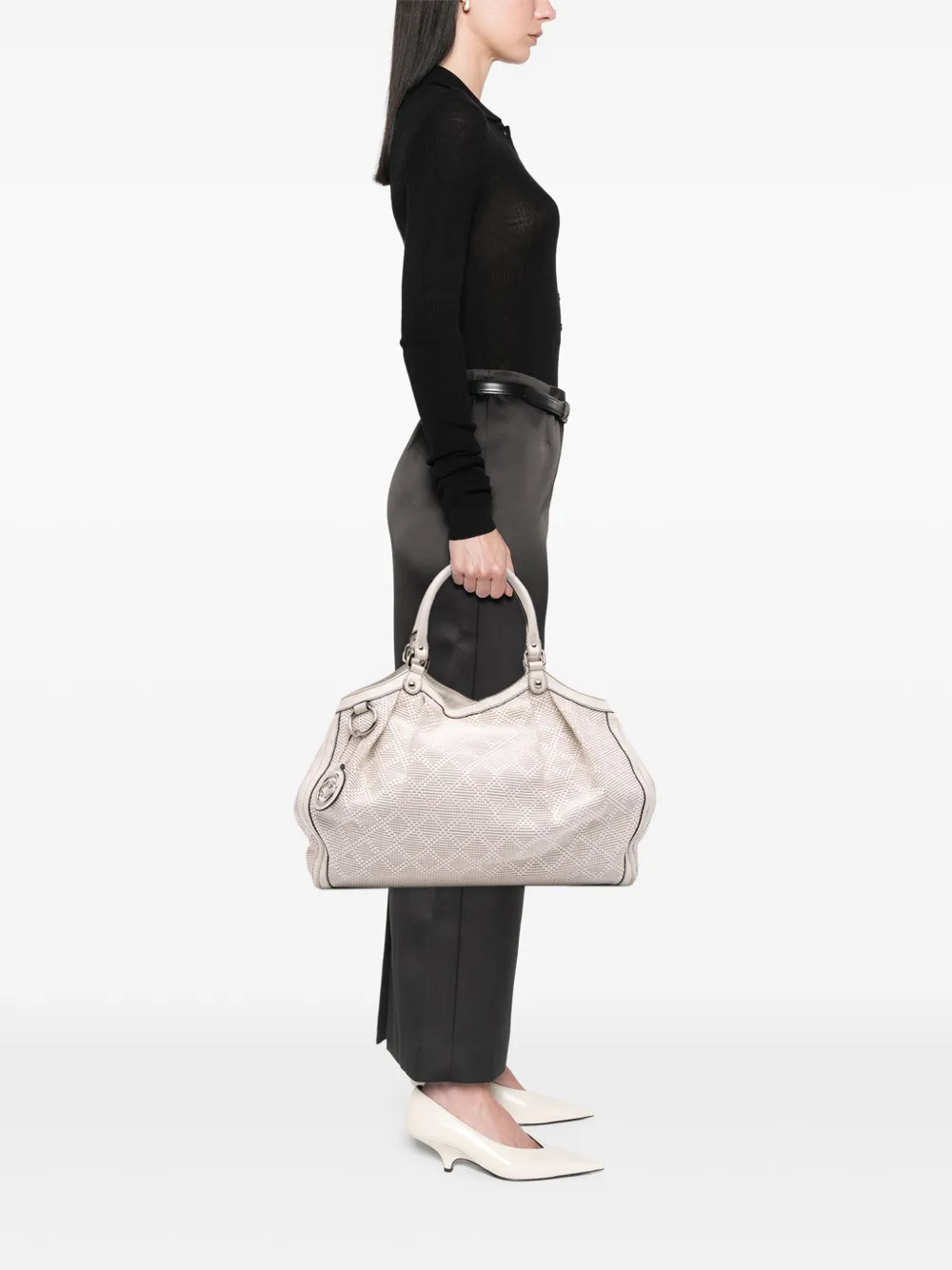 Pre-owned Gucci 2016-2025 Large Diamante Raffia Sukey Tote Bag In White