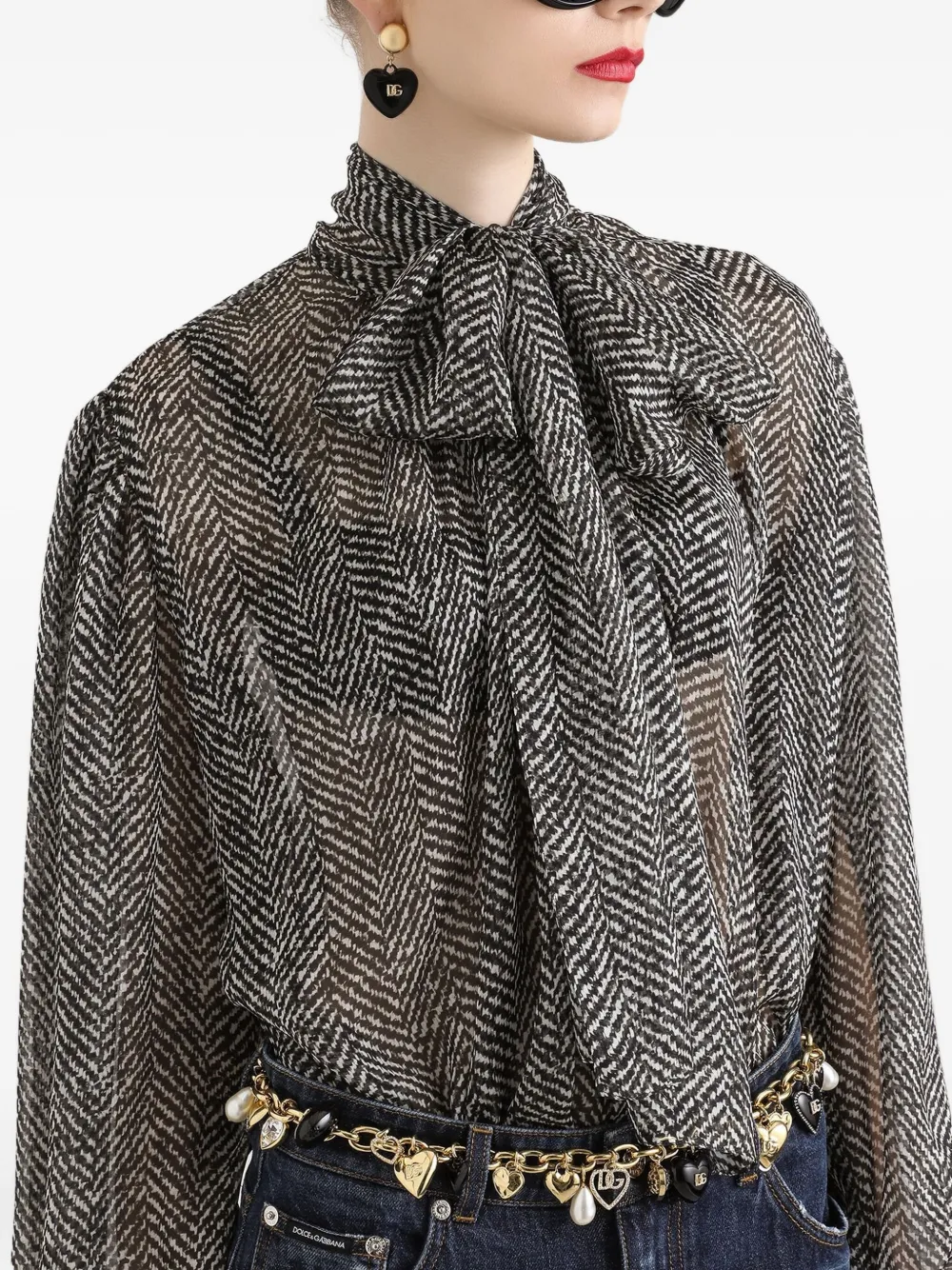 Dolce & Gabbana F5r62t Is1zn Chevron Dco Nero In Gray