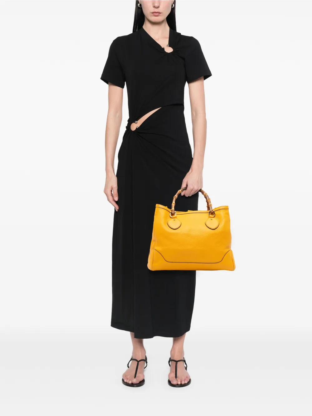 Gucci Pre-Owned 2016-2025 Medium Leather Bamboo Diana tote bag | Pre-Owned | Image 2