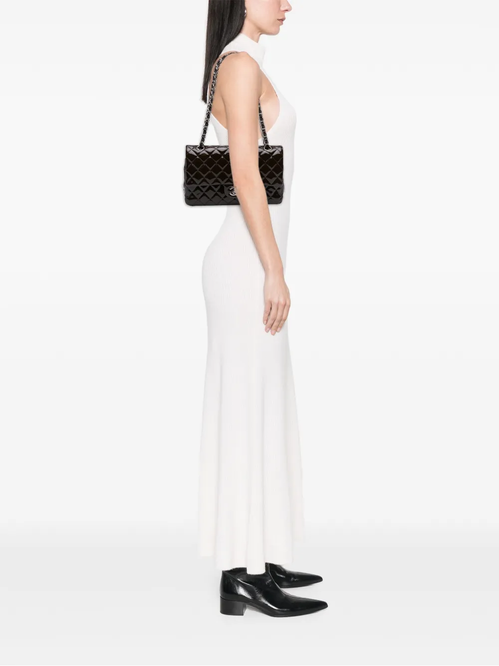 CHANEL Pre-Owned 2010-2011 Medium Classic Patent Double Flap shoulder bag | Pre-Owned | Image 2