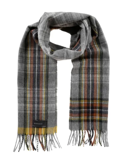 Begg x Co plaid-pattern fringed scarf
