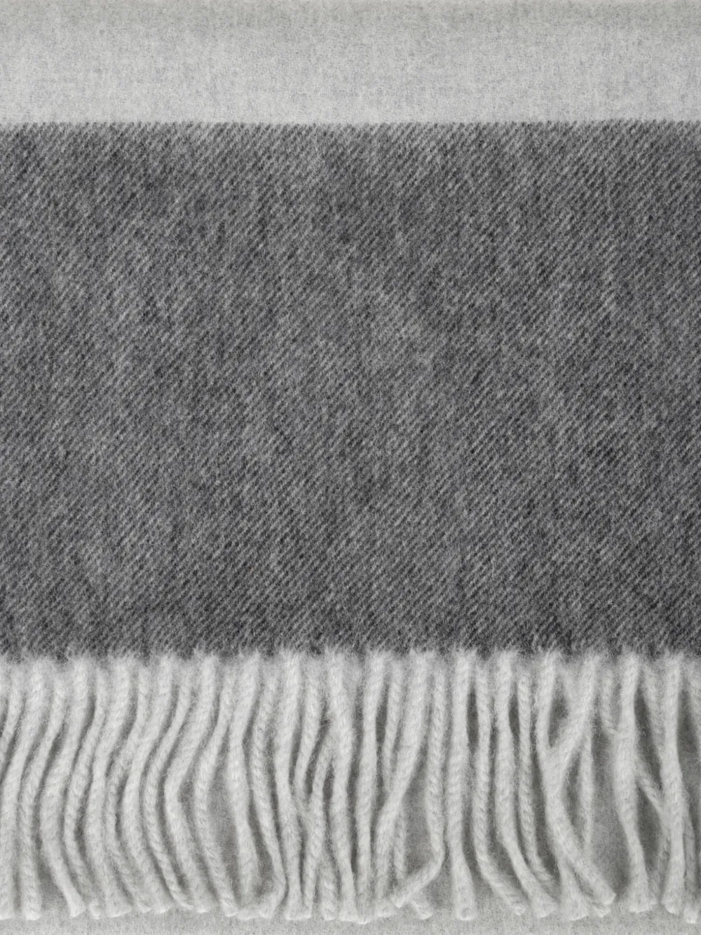 Begg x Co wool scarf | Image 2