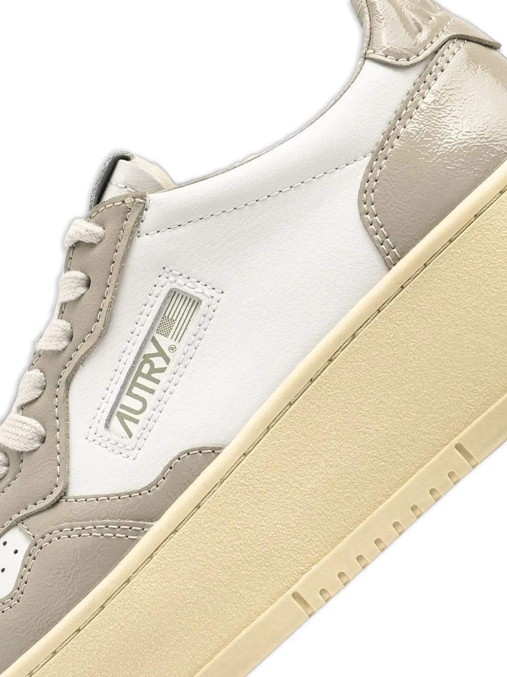 Autry Medalist leren sneakers met plateauzool Wit