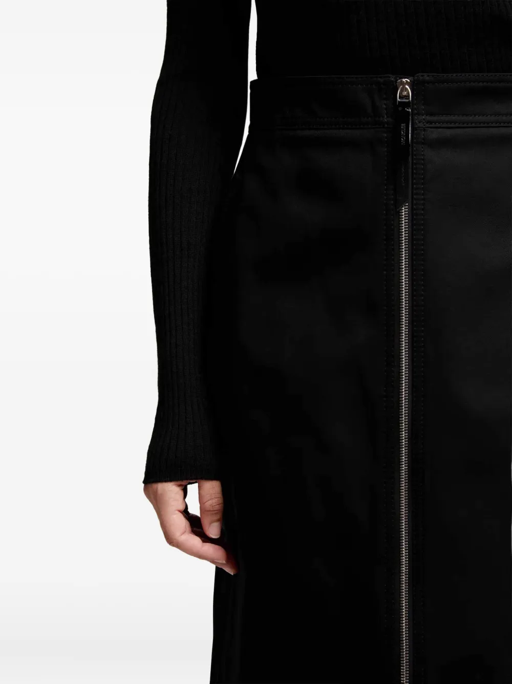 Moncler X Ee72 By Edward Enninful X Ee72 By Edward Enninful Zip-up Midi Skirt In Black