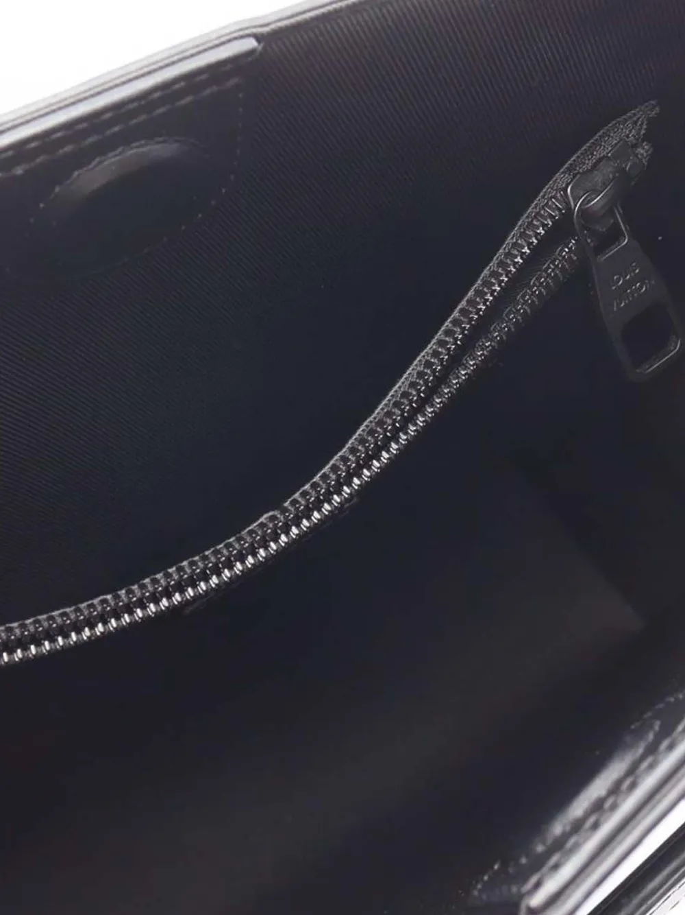 Pre-owned Louis Vuitton 2021-2025 Epi Sac Plat Fold Satchel In Black