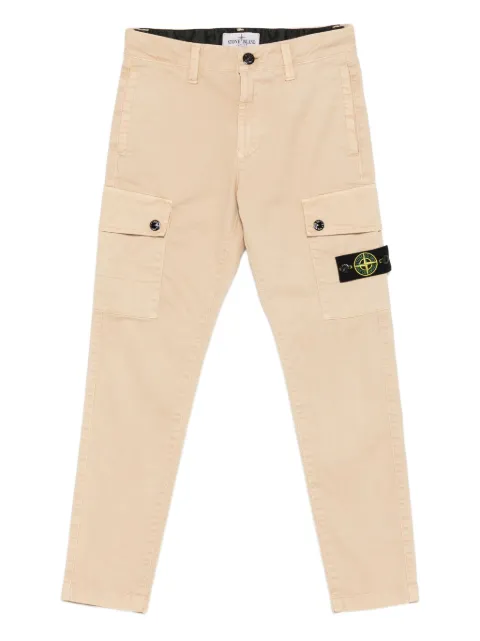 Stone Island Junior pantalones tapered con parche del logo