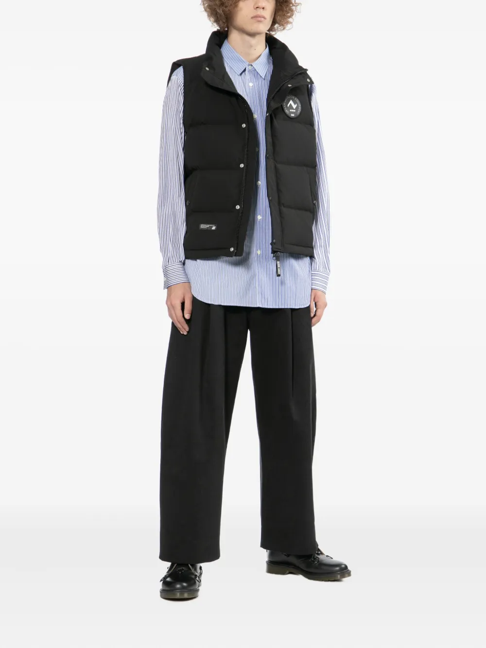 izzue Weste mit Logo-Patch | Westen & Gilets | Image 2