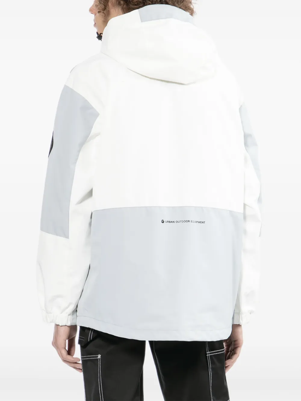 izzue Jack met geborduurd logo Wit