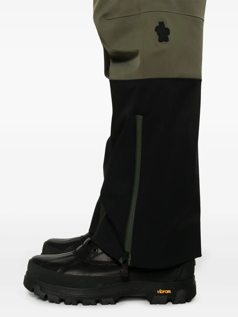 Moncler Grenoble Cargo broek Groen