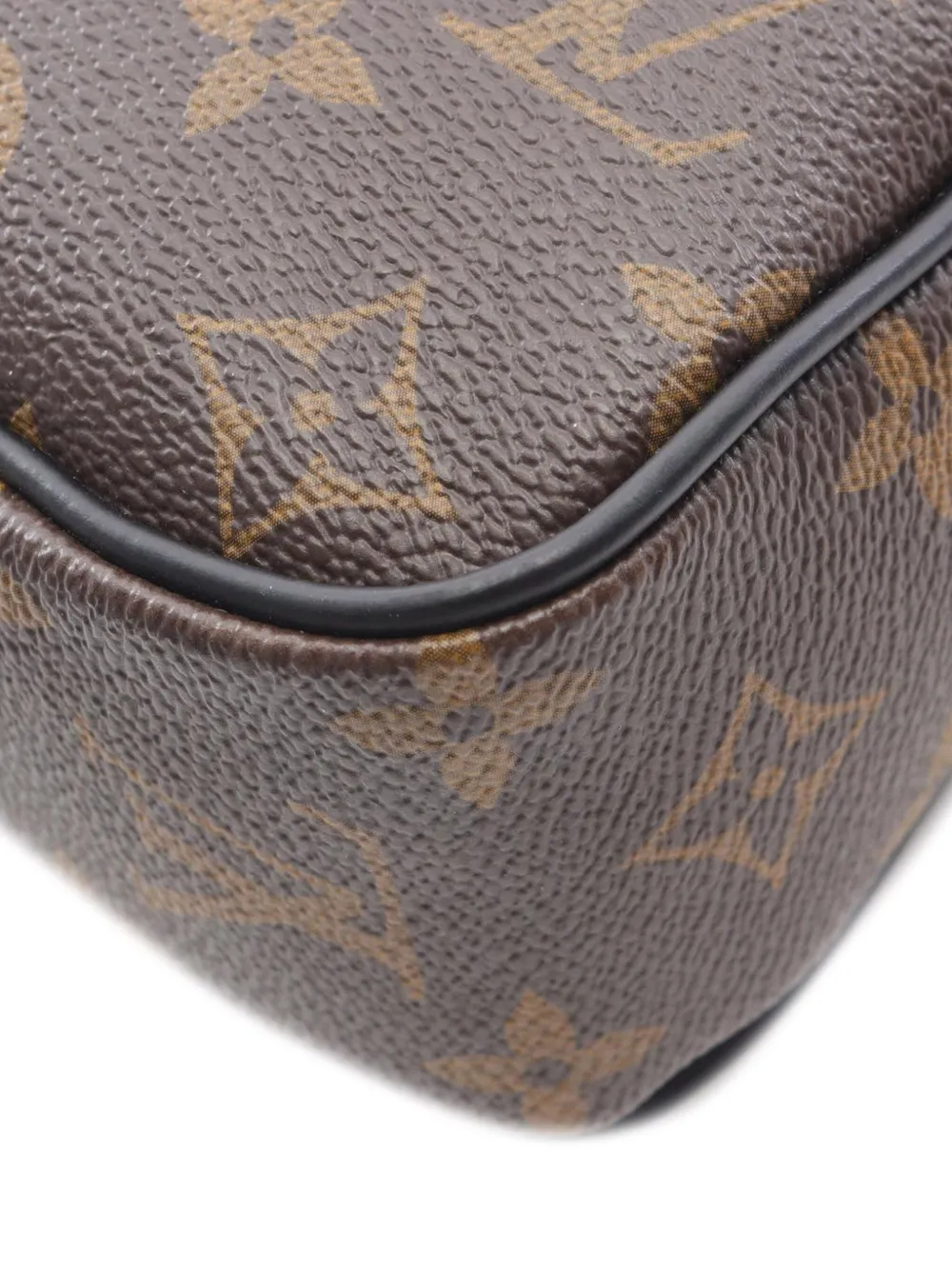 Louis Vuitton Pre-Owned 2021-2025 Monogram Macassar Porte Documents Voyage business bag | Pre-Owned | Image 2