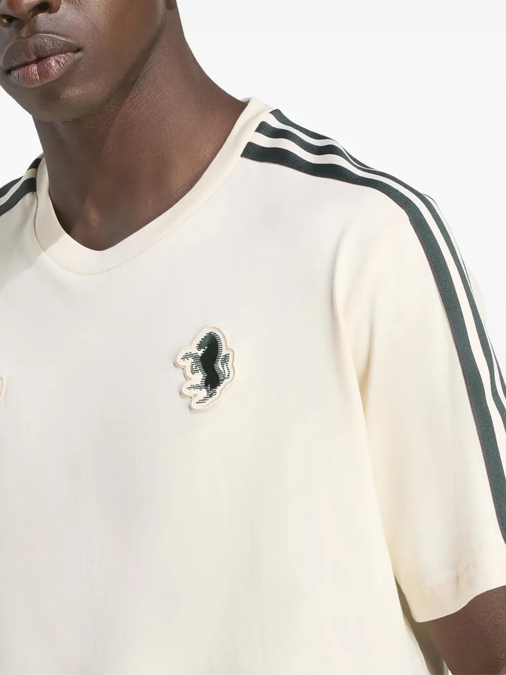 adidas T-shirt met zijstrepen Beige