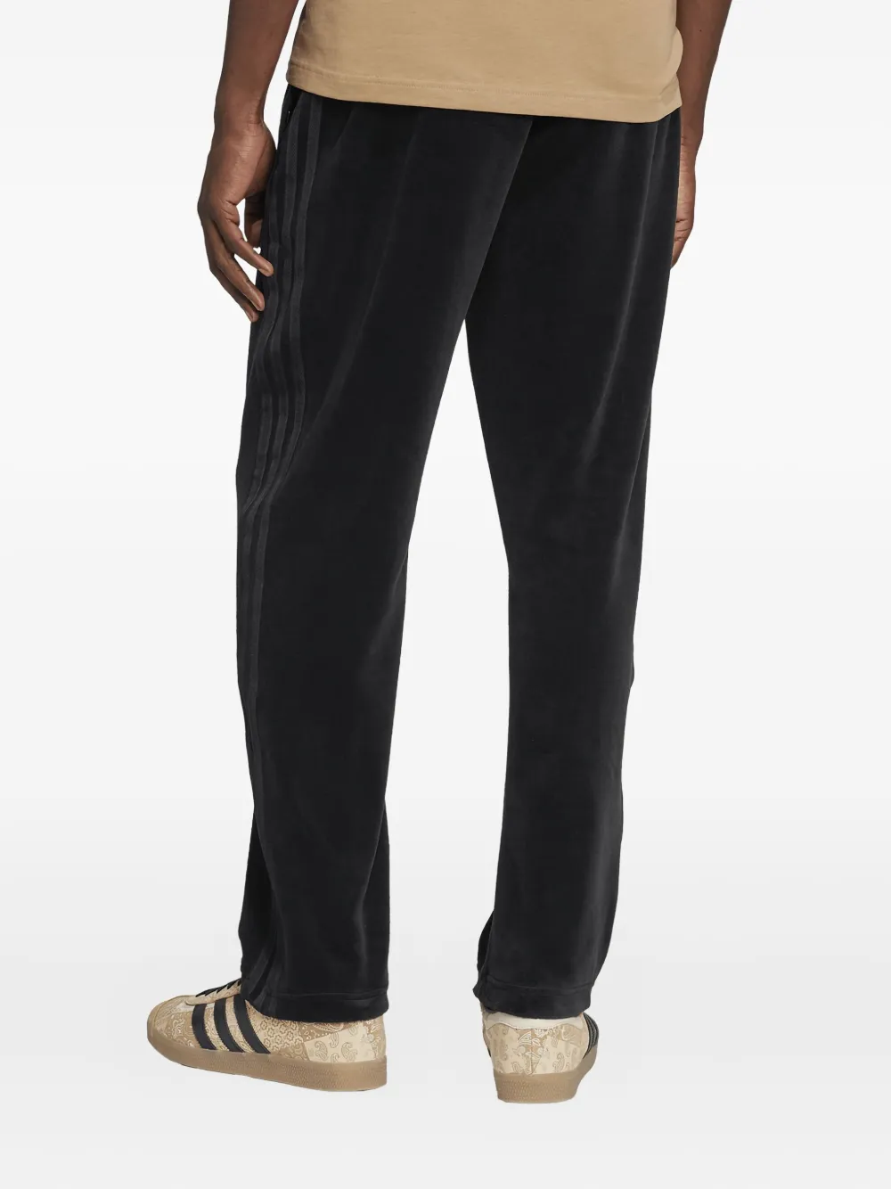 adidas SST Adicolor velour track pants | Sweatpants | Image 2