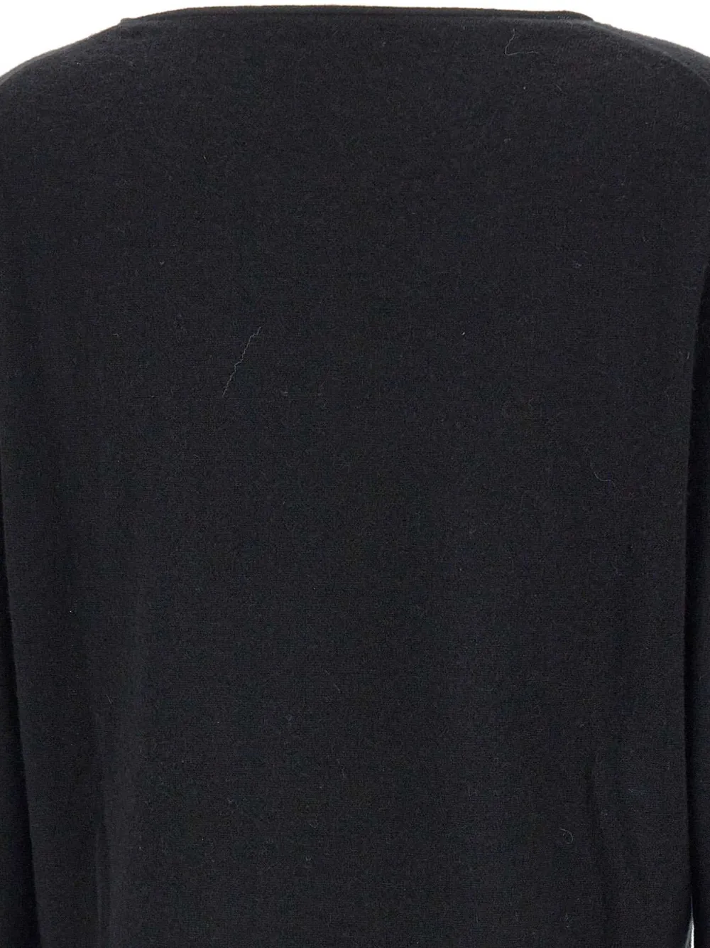 Hemisphere Round-neck Cashmere Sweater In Black