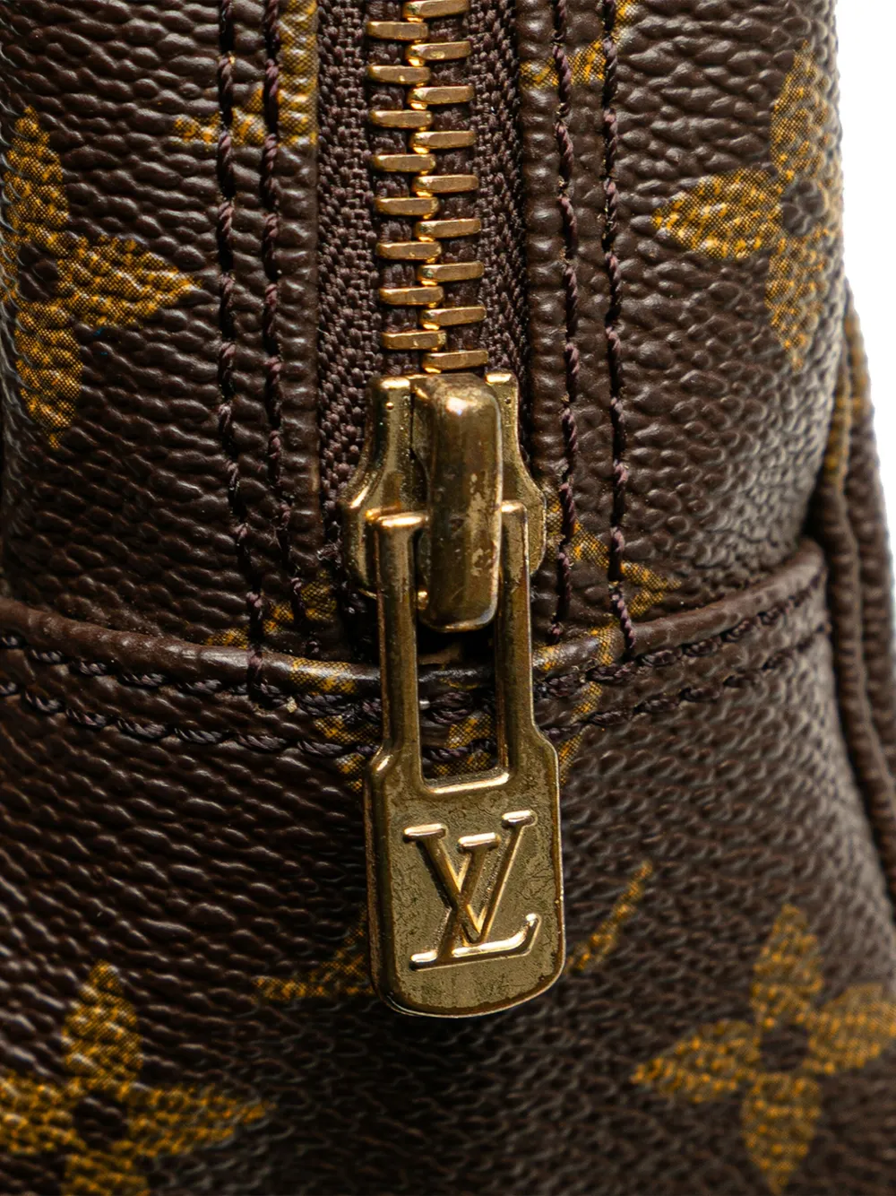Pre-owned Louis Vuitton 1988 Monogram Trousse Toilette 23 Clutch Bag In Brown
