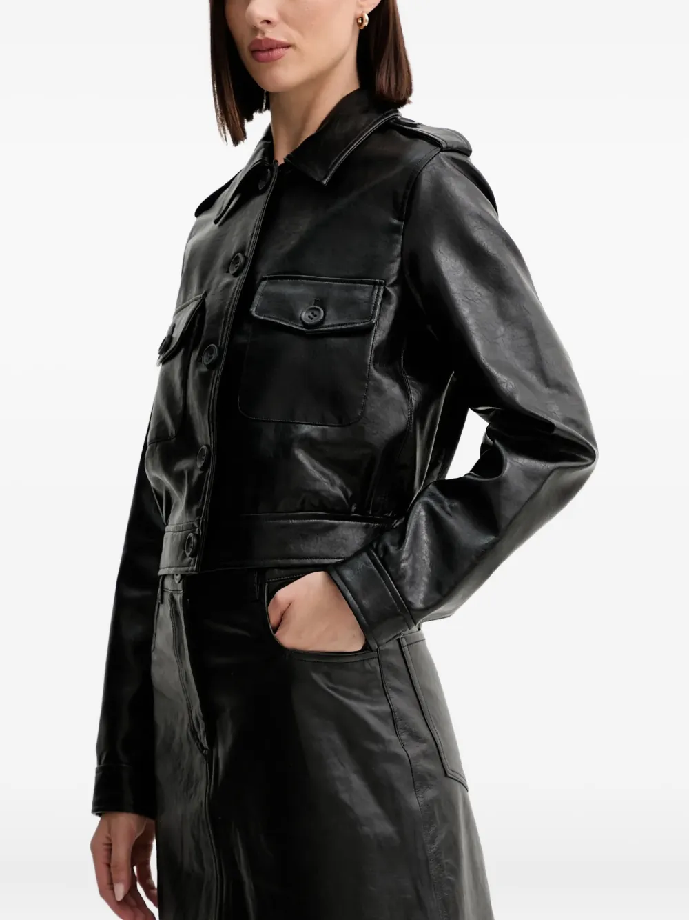 buttoned chest-pocket jacket