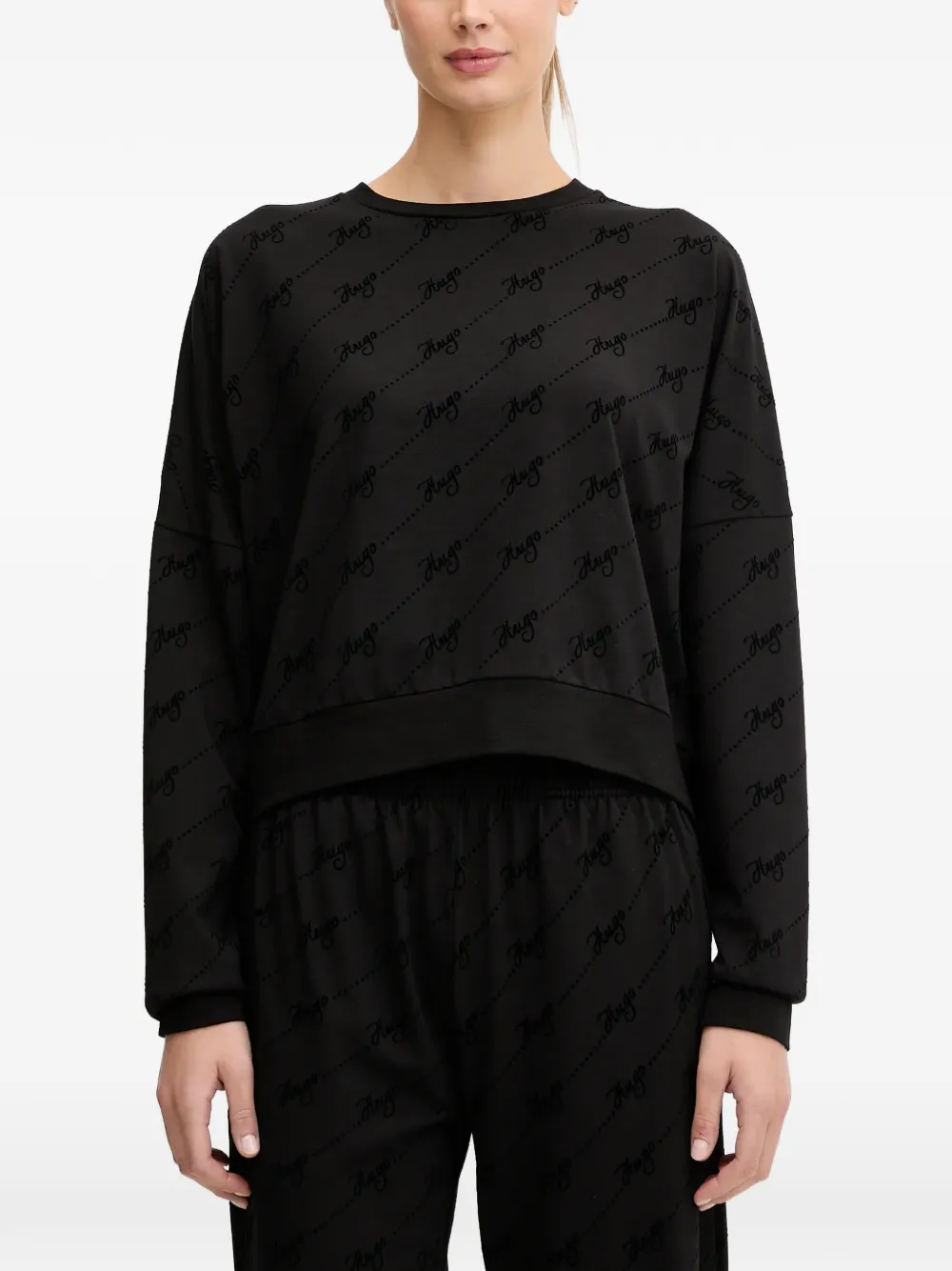 Hugo Boss Long-sleeve Logo Sweater In Black
