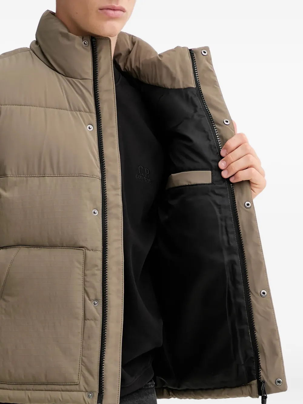 Hugo Boss Padded Logo-patch Gilet In Neutral