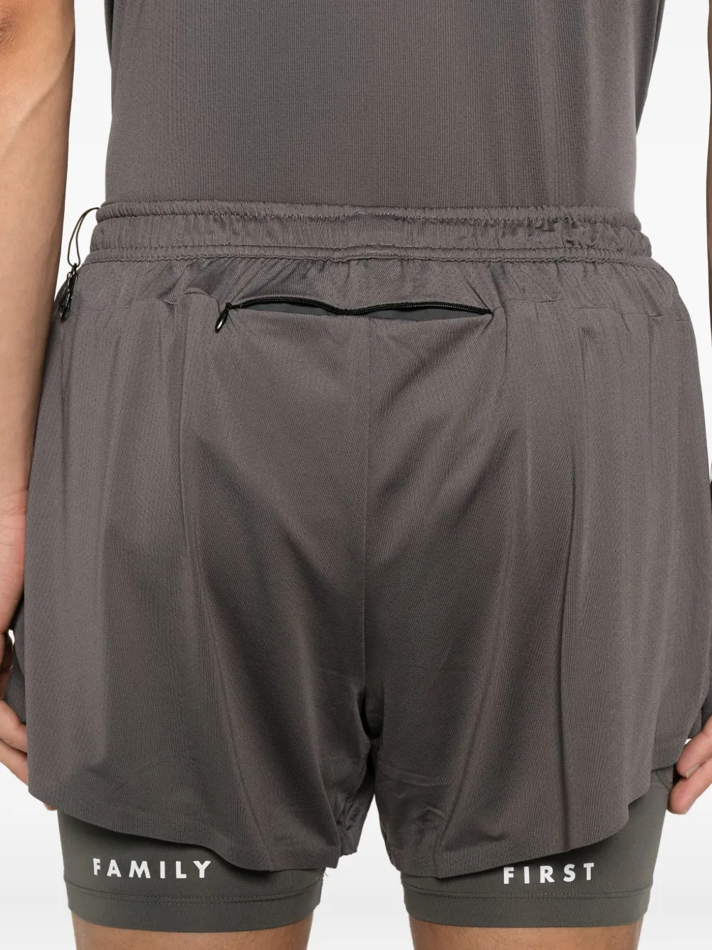 Family First Gelaagde trainingsshorts Grijs