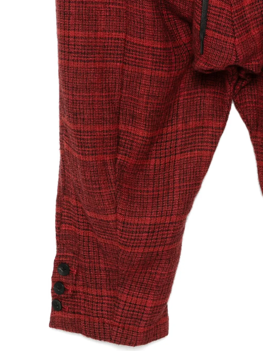 The Viridi-Anne Geruite broek met verlaagd kruis Rood