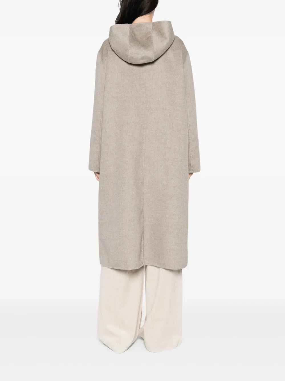 Liviana Conti Jas met capuchon en knopen Beige