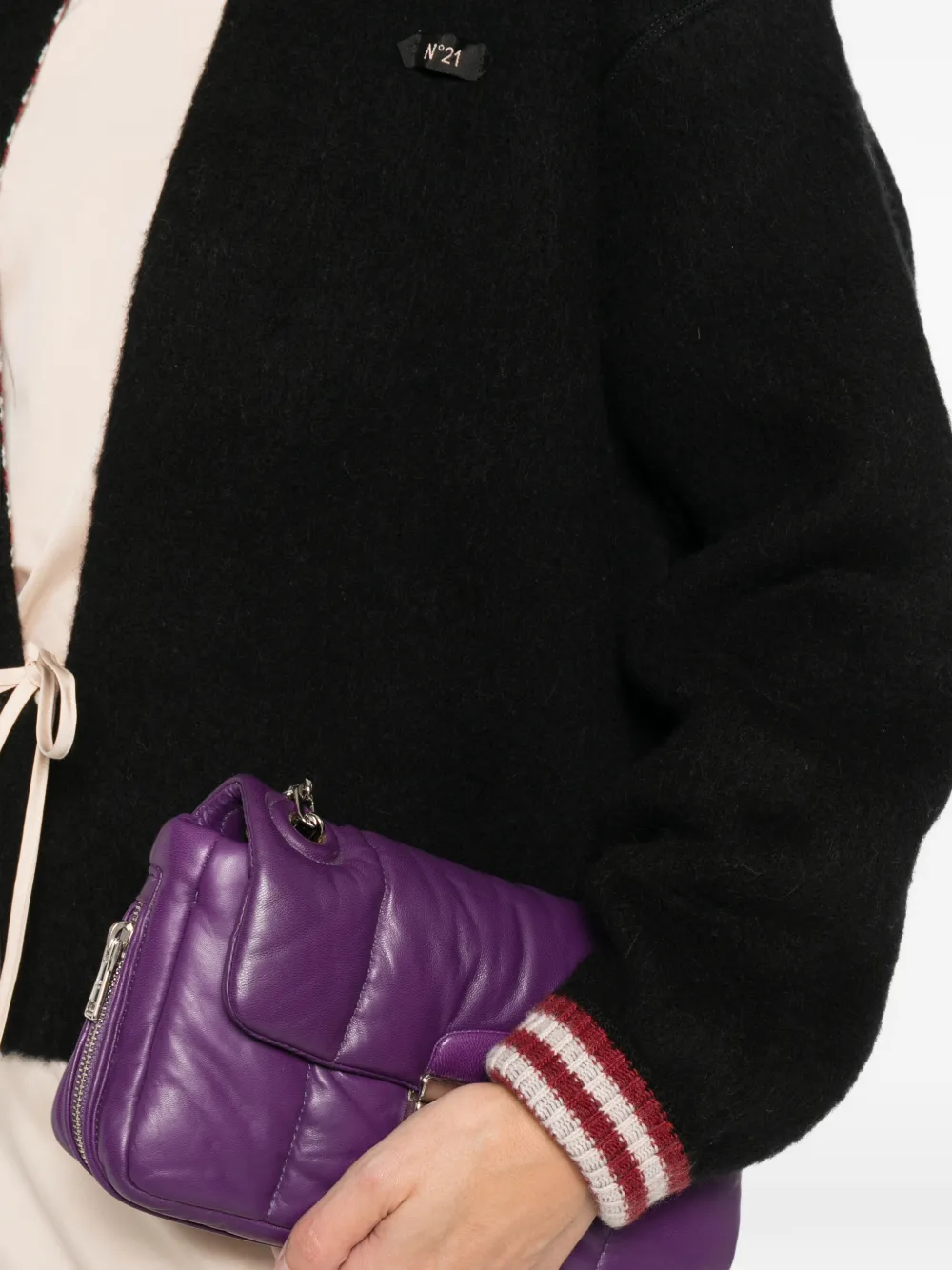 N°21 Plunging V-neck Sweater In Black