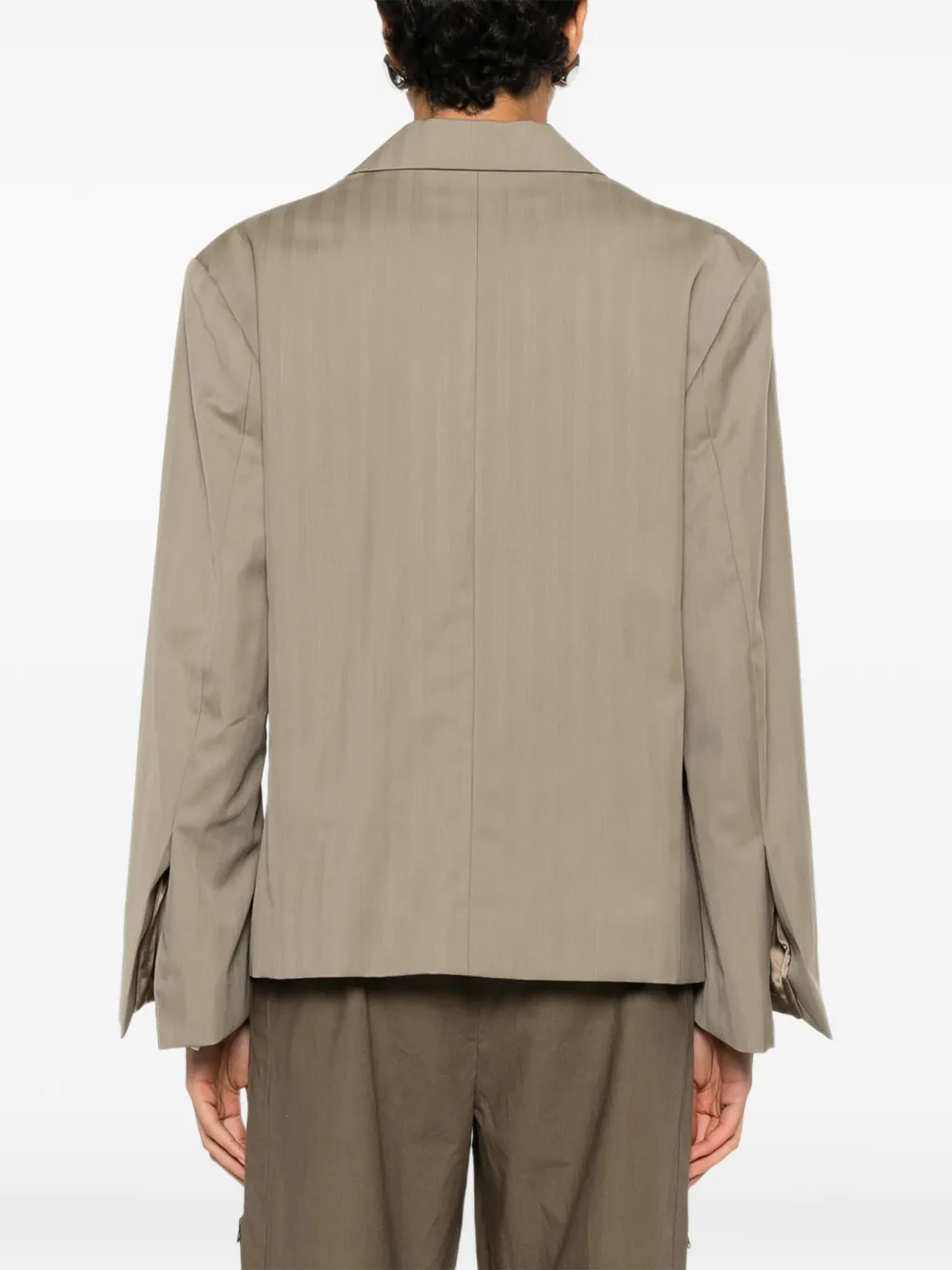 By Malene Birger Kaias jas met visgraat-patroon en enkele rij knopen Groen