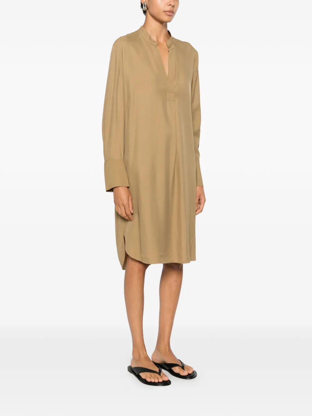 By Malene Birger Mabilla mini-jurk met V-hals Beige